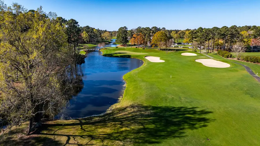 Arrowhead Country Club golf course