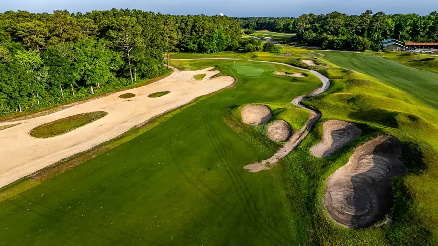 Barefoot Resort – Dye Course golf course
