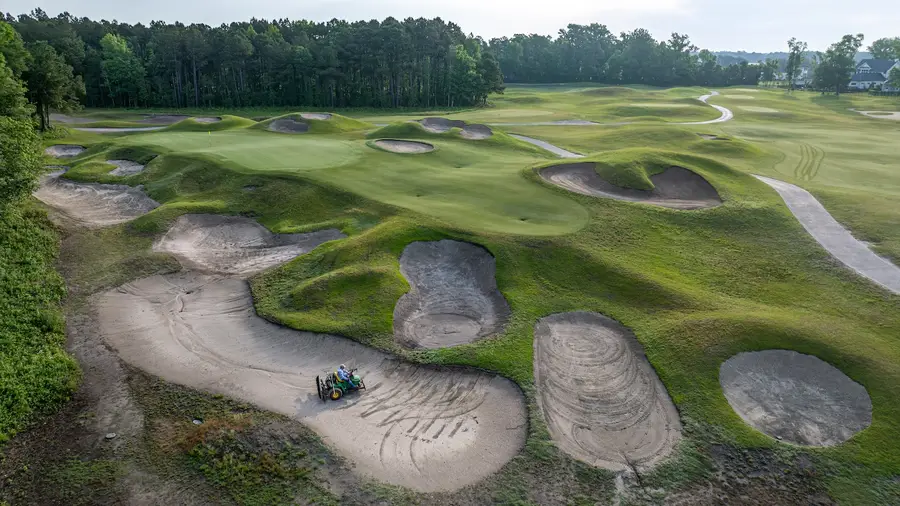 Barefoot Resort – Dye Course golf course