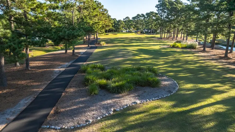 Burning Ridge Golf Club golf course