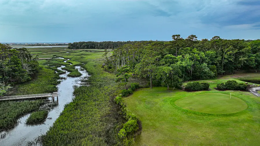 Lockwood Folly golf course