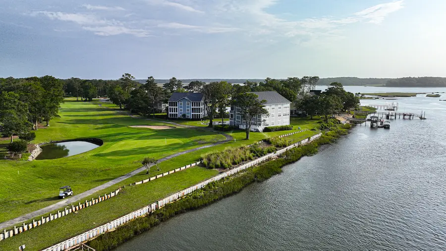 Lockwood Folly golf course