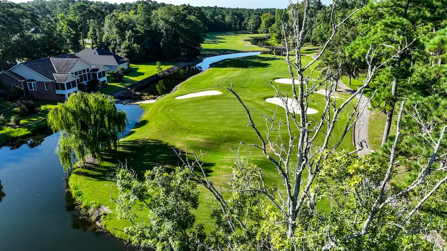 River Hills Golf & Country Club golf course