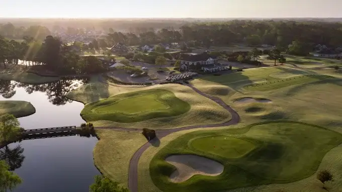 River Hills Golf & Country Club golf course