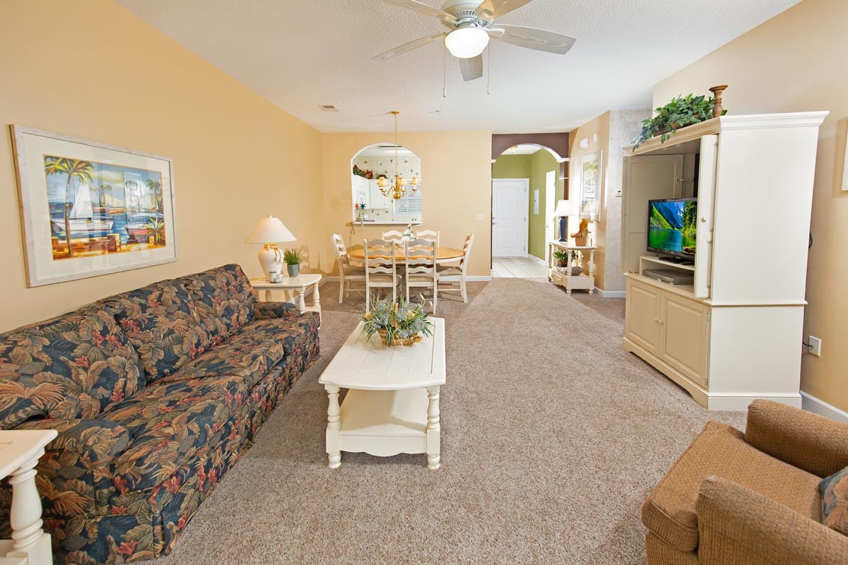 Barefoot Resort Golf Villas