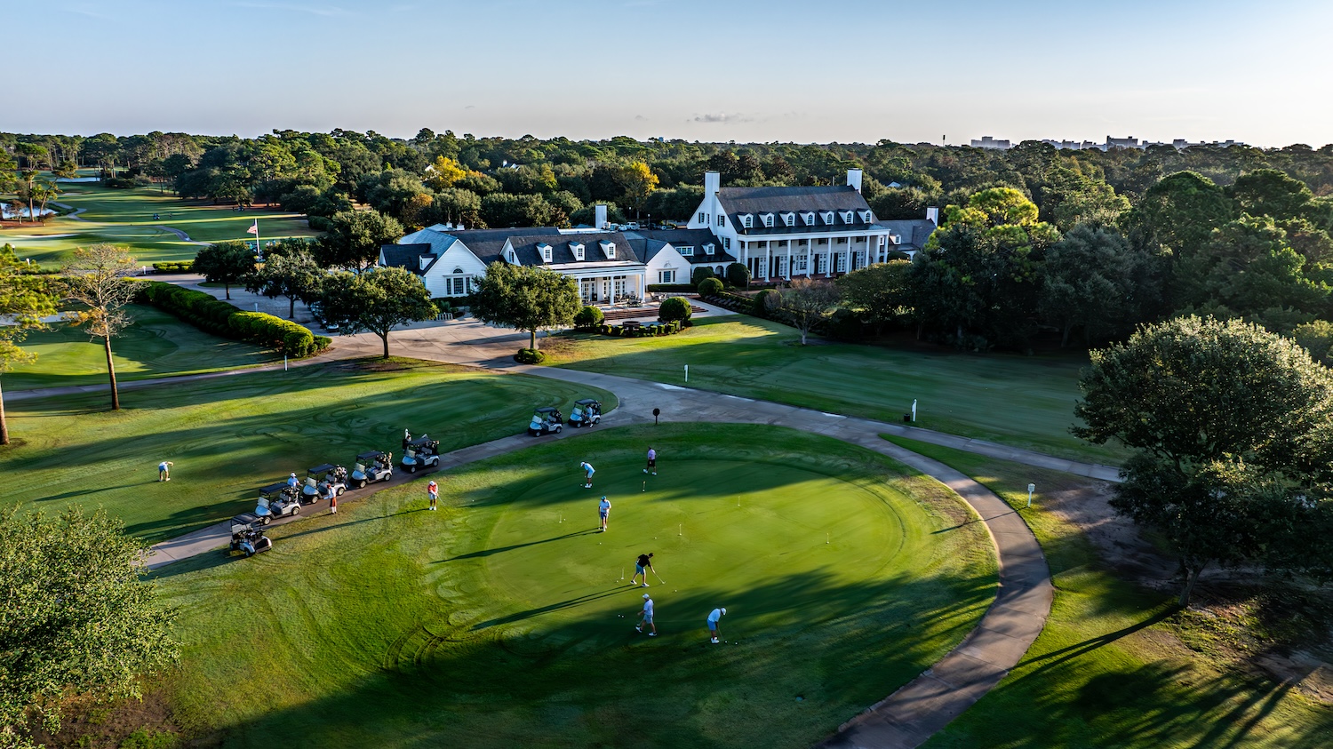 Myrtle Beach golf course fairway during package trip
