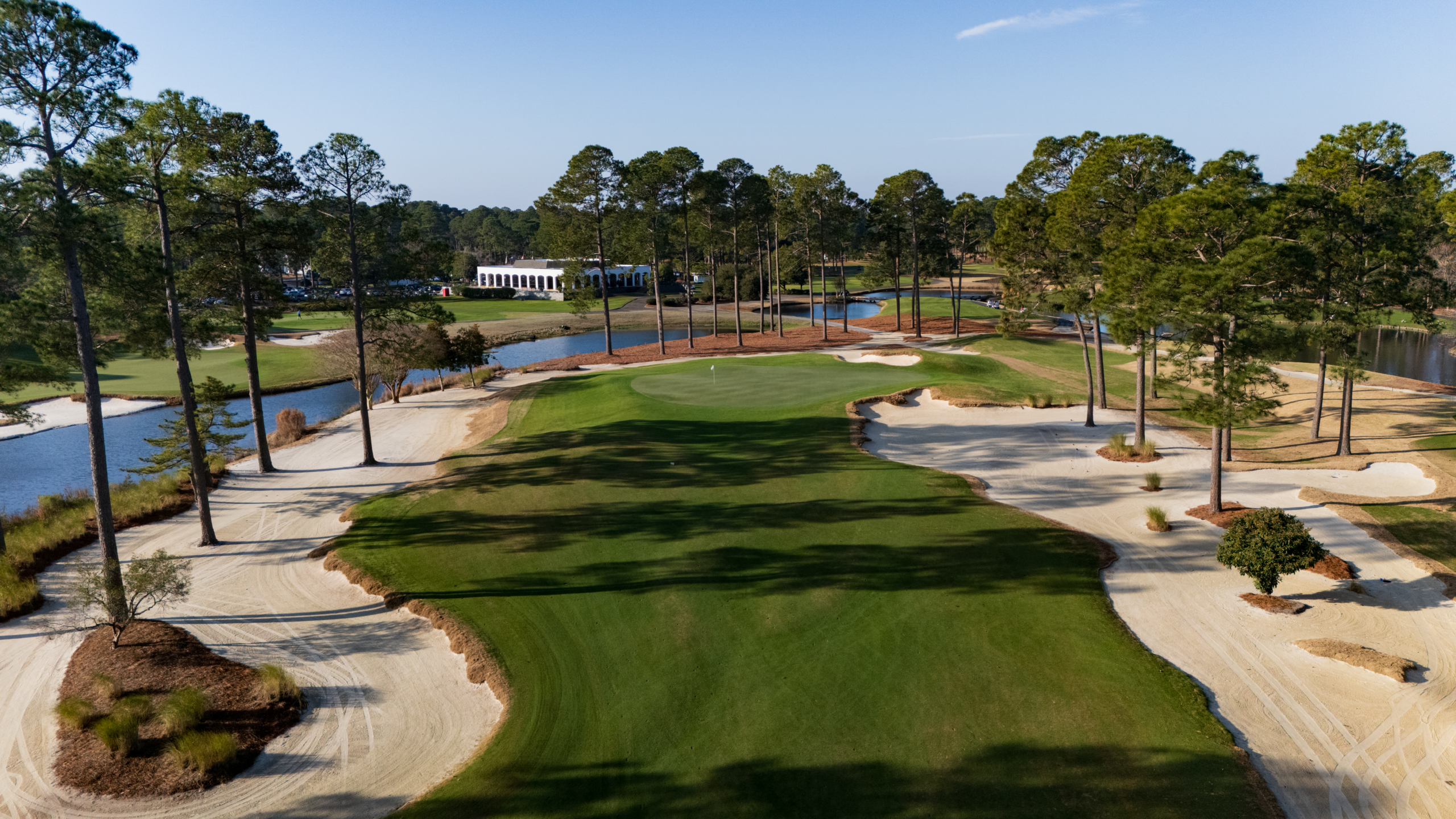 King's North golf course fairway in Myrtle Beach SC for golf package trips